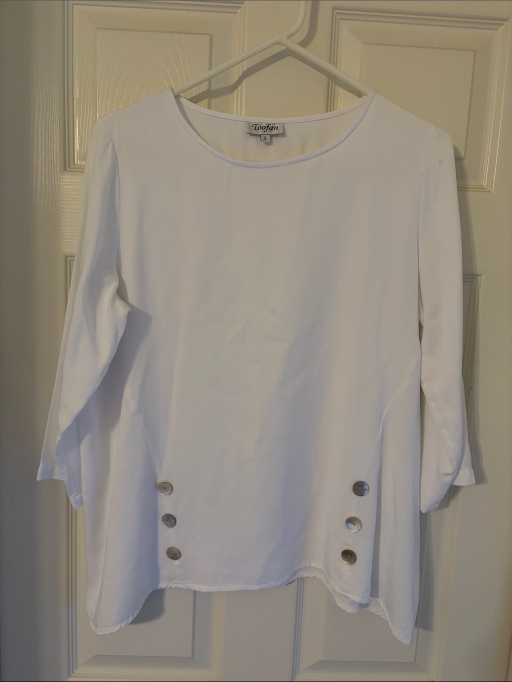 Toofan Women’s 3/4 length sleeve lightweight blouse LIKE NEW CONDITION